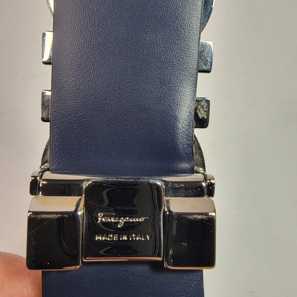 Salvatore Ferragamo Black Leather Embossed Adjustable Gancini Belt - Picture 3 of 7